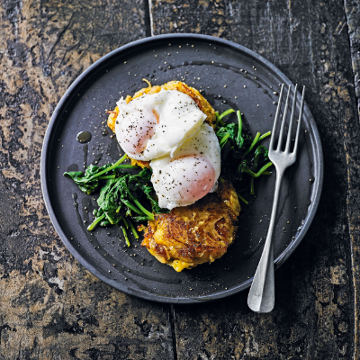 spicy-potato-rosti-with-spinach-poached-eggs